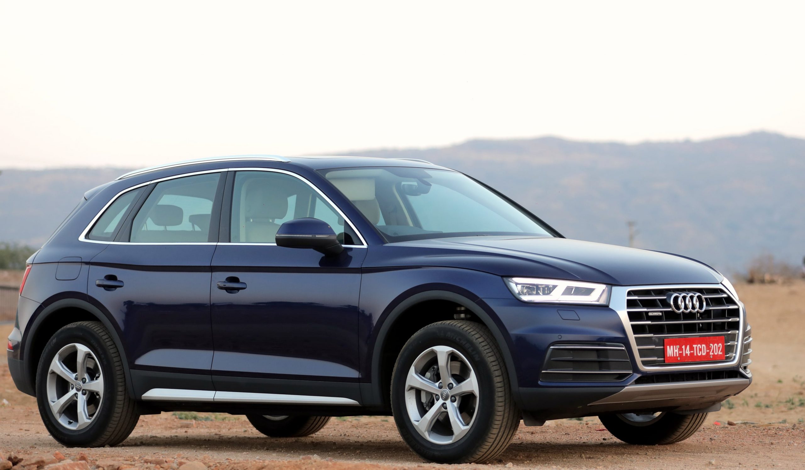 new-2018-audi-q5-india-images-front-angle new-2018-audi-q5-india-images-front-angle